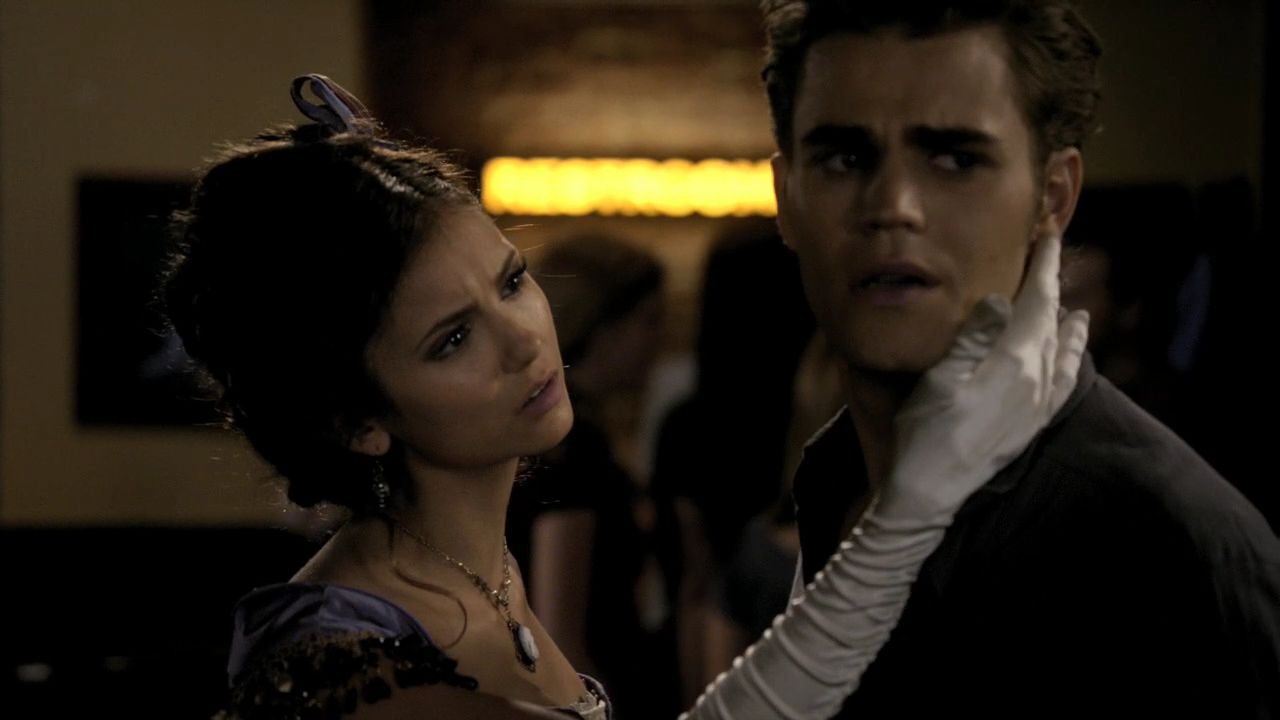 204VampireDiaries0085.jpg