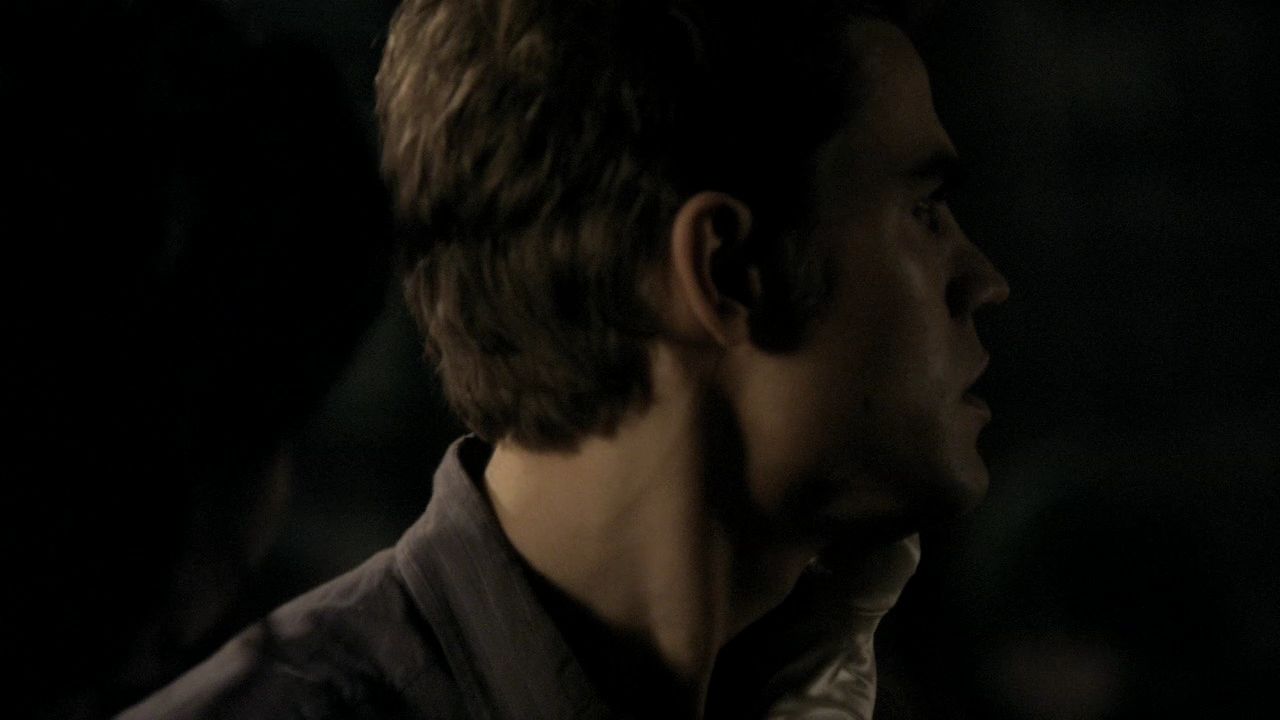 204VampireDiaries0086.jpg
