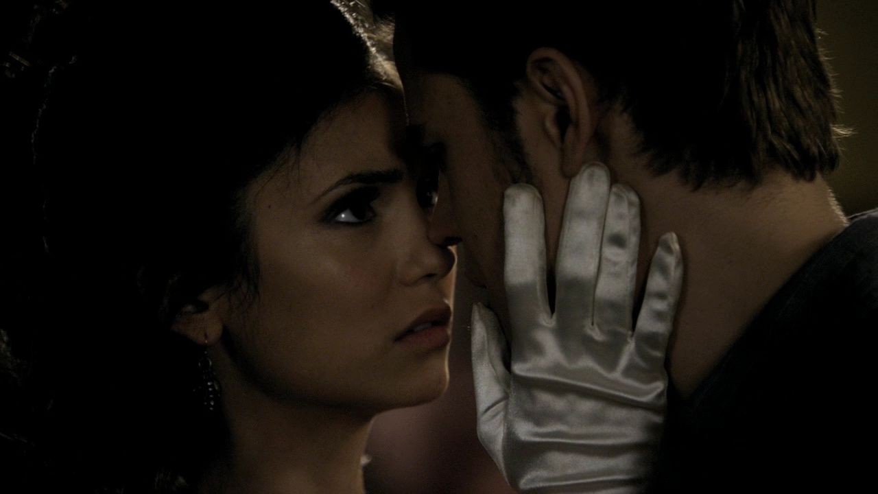 204VampireDiaries0091.jpg