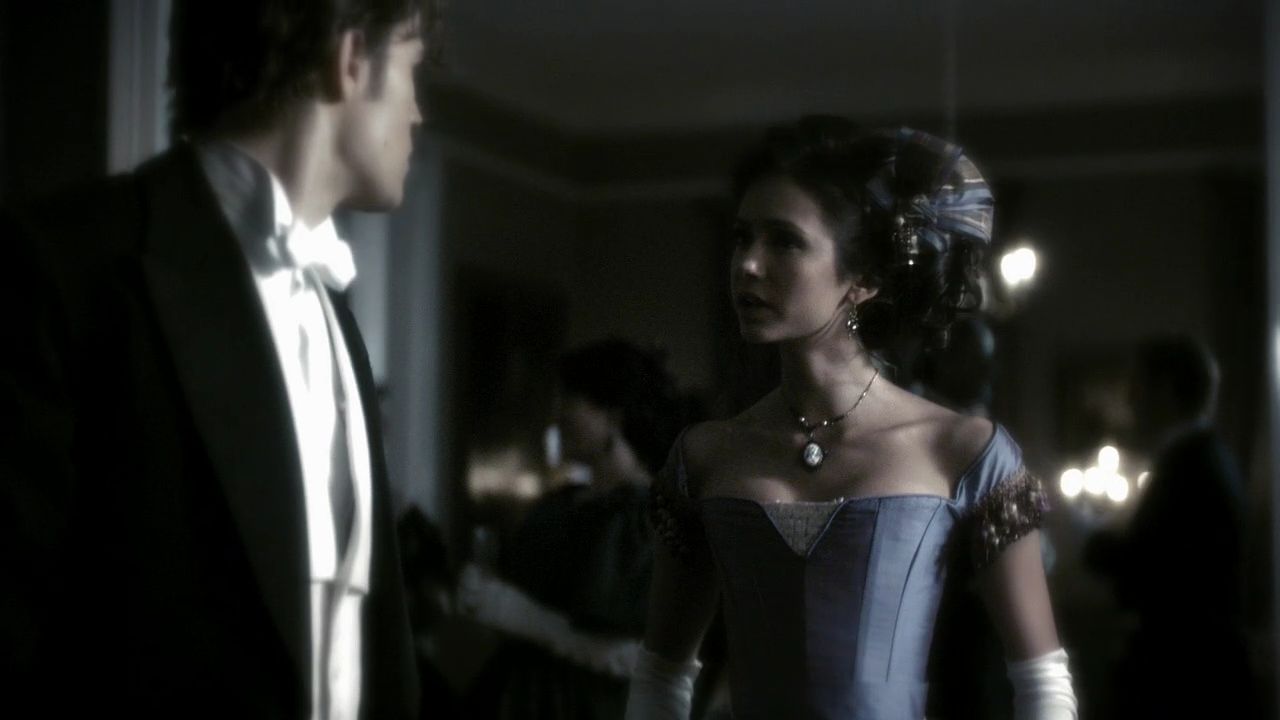 204VampireDiaries0104.jpg