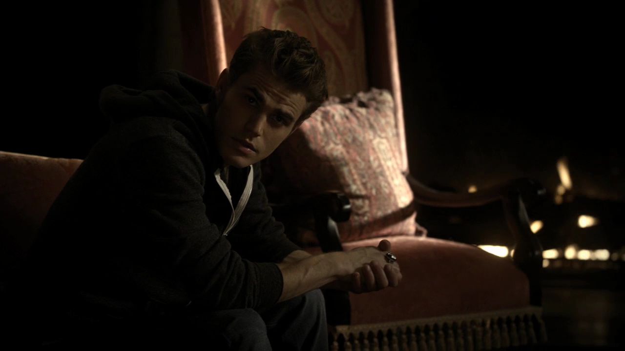 204VampireDiaries0372.jpg