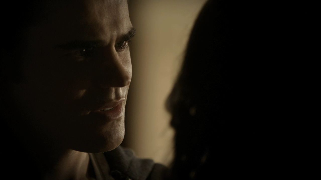 204VampireDiaries0416.jpg