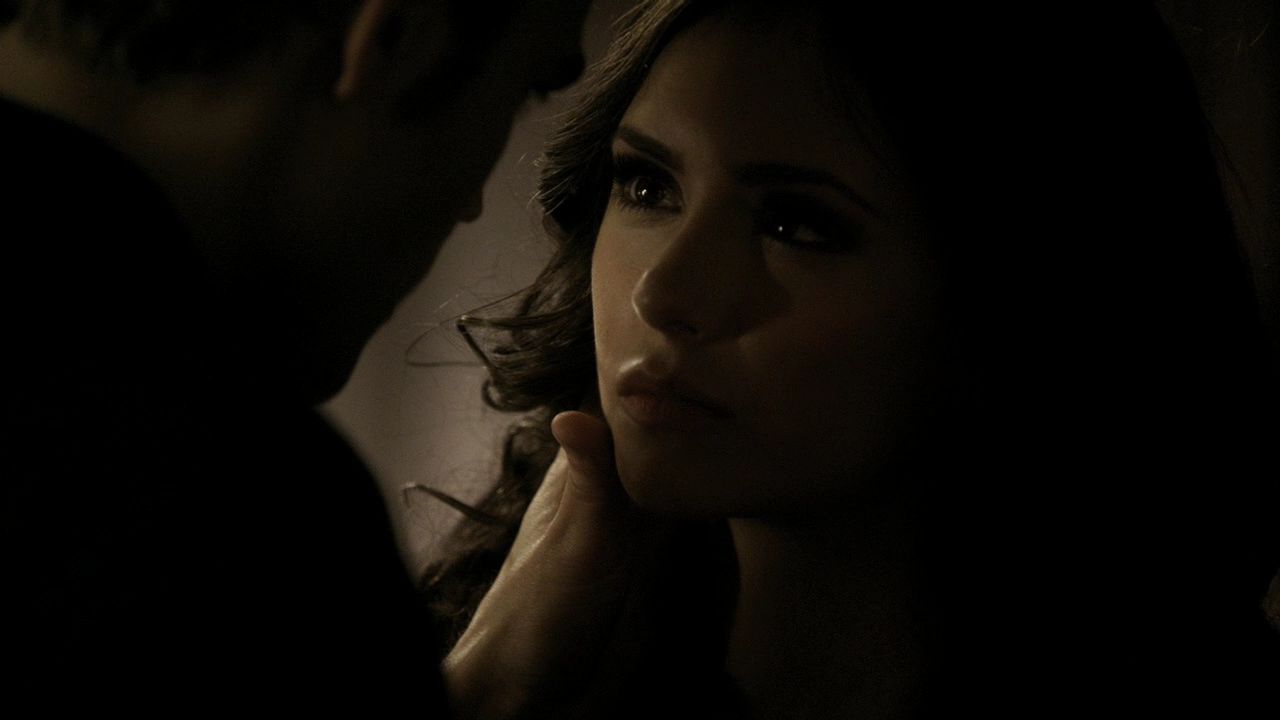 204VampireDiaries0420.jpg