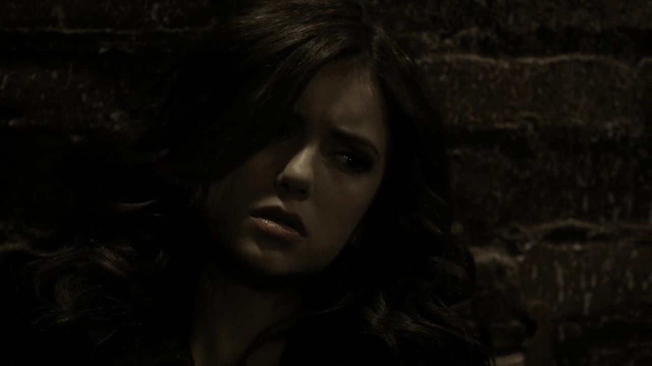 204VampireDiaries0460.jpg