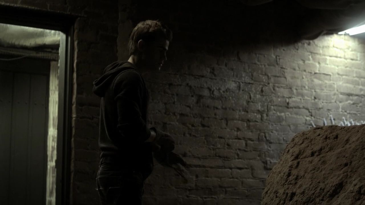 204VampireDiaries0480.jpg