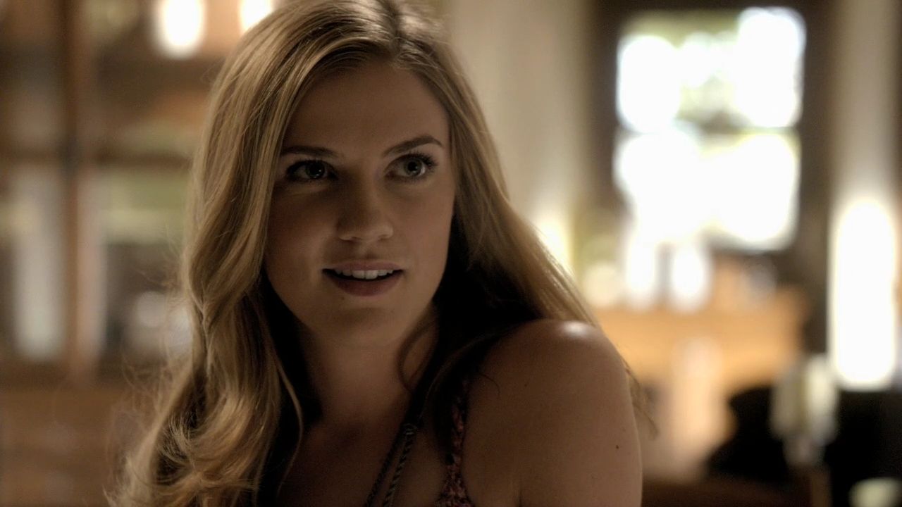 204VampireDiaries0609.jpg