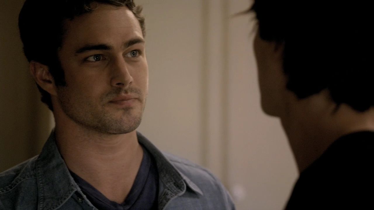 204VampireDiaries0637.jpg