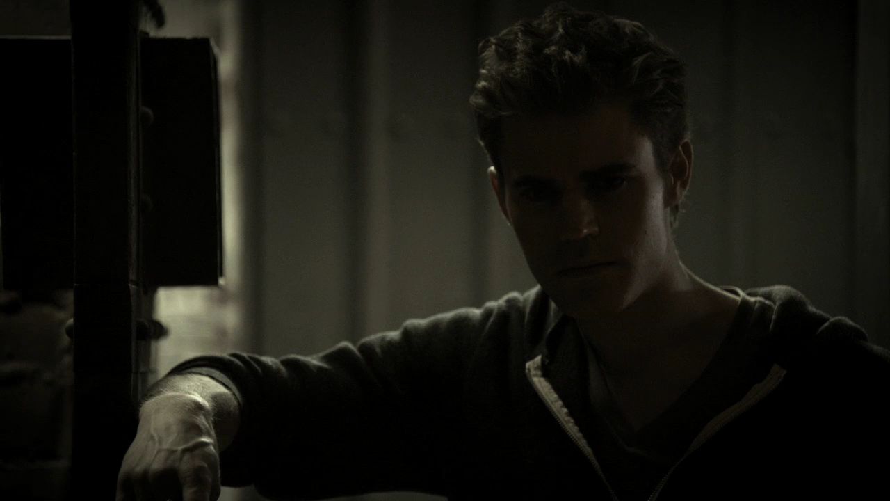 204VampireDiaries0714.jpg