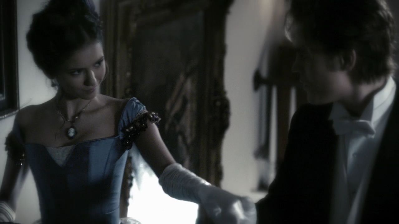 204VampireDiaries0715.jpg