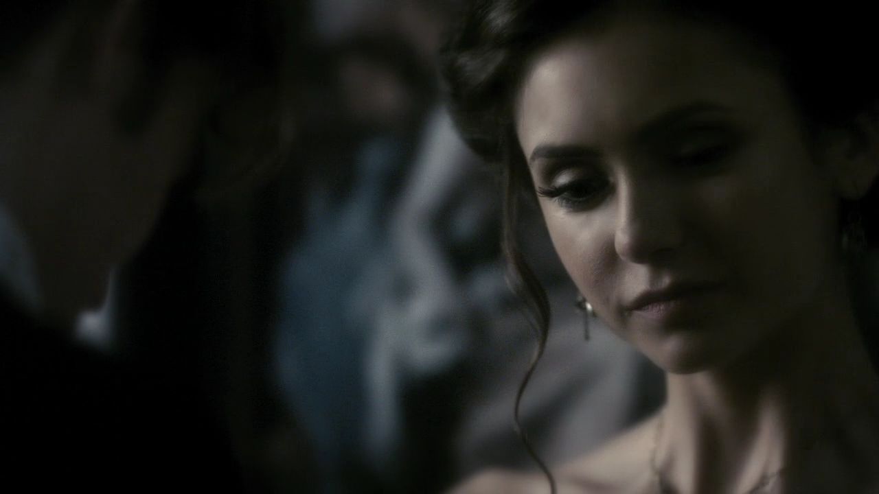 204VampireDiaries0740.jpg
