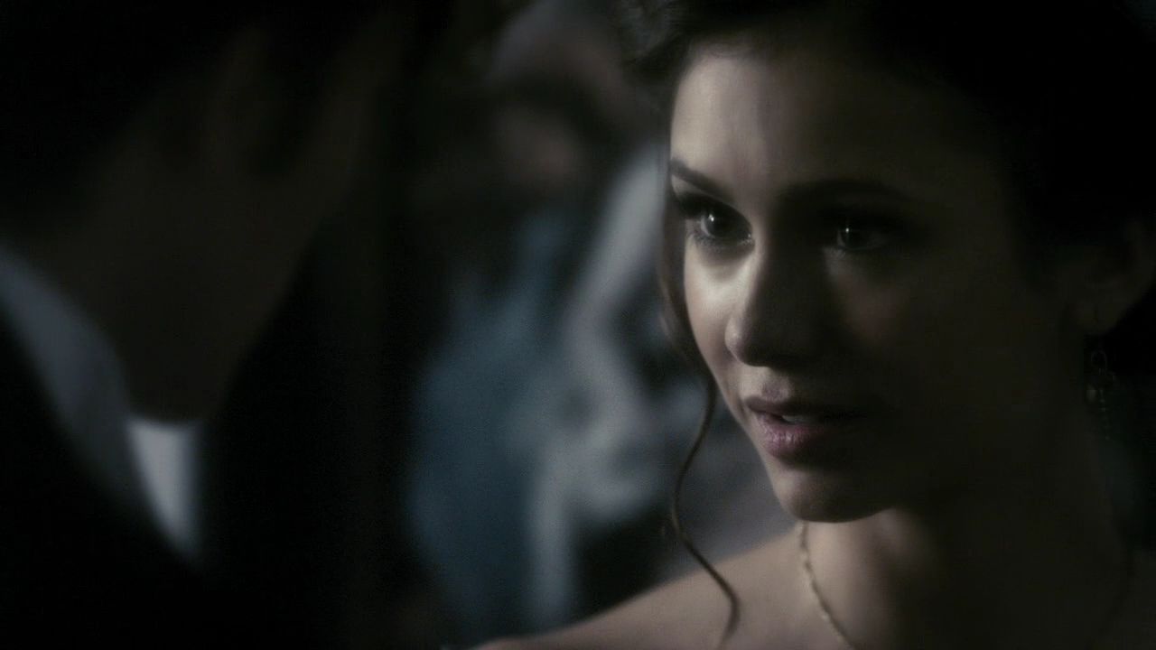 204VampireDiaries0786.jpg