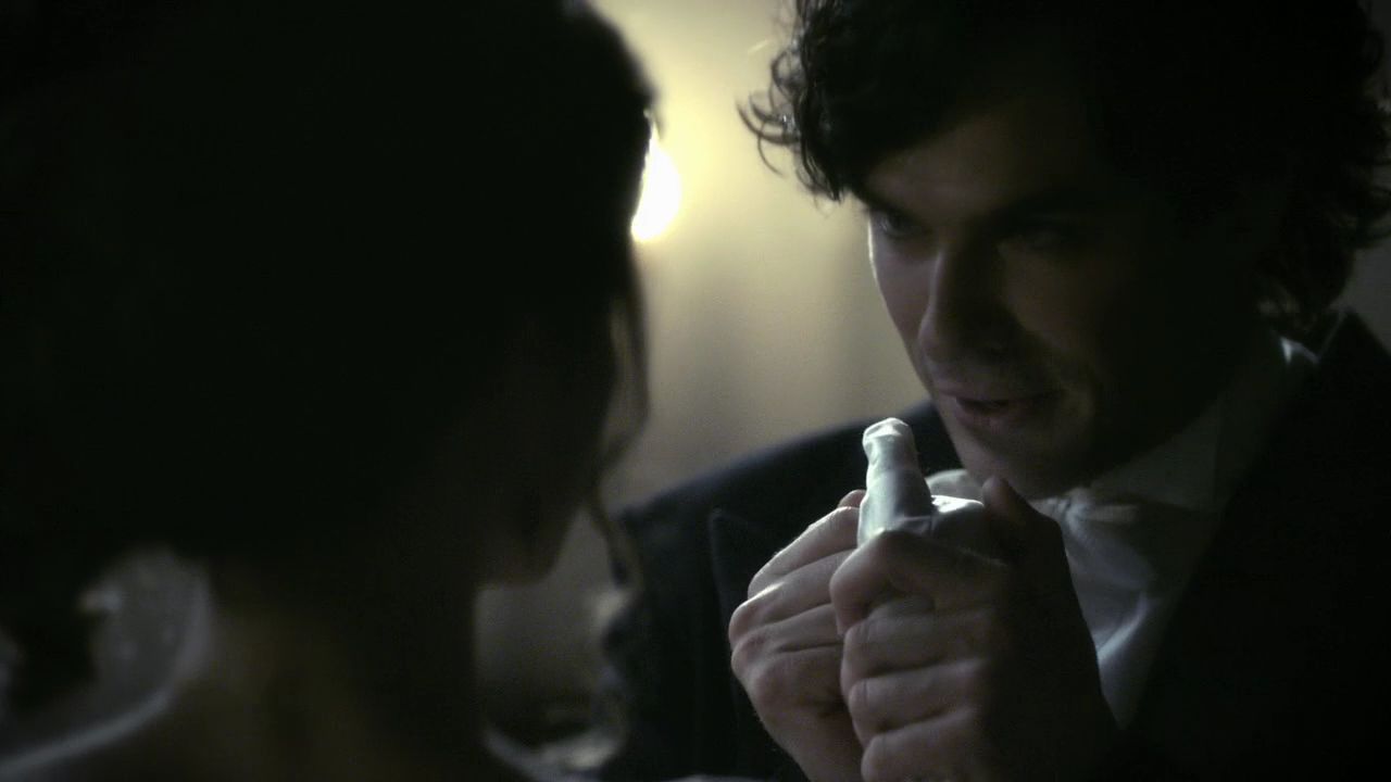 204VampireDiaries0806.jpg