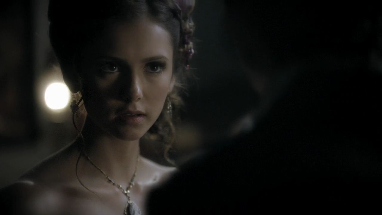 204VampireDiaries0818.jpg