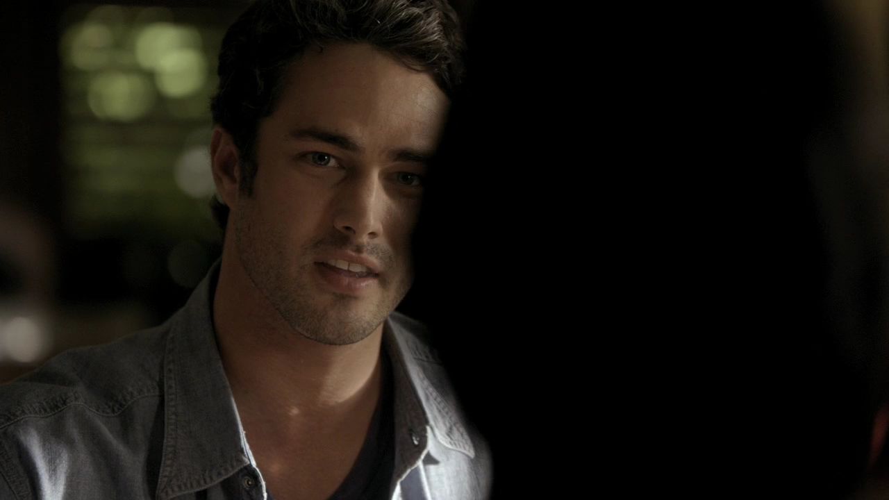204VampireDiaries0985.jpg