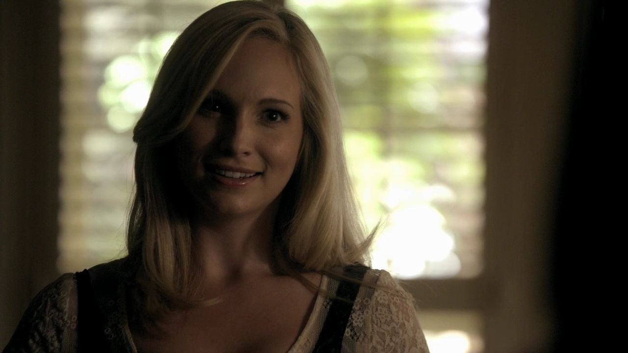 204VampireDiaries1010.jpg