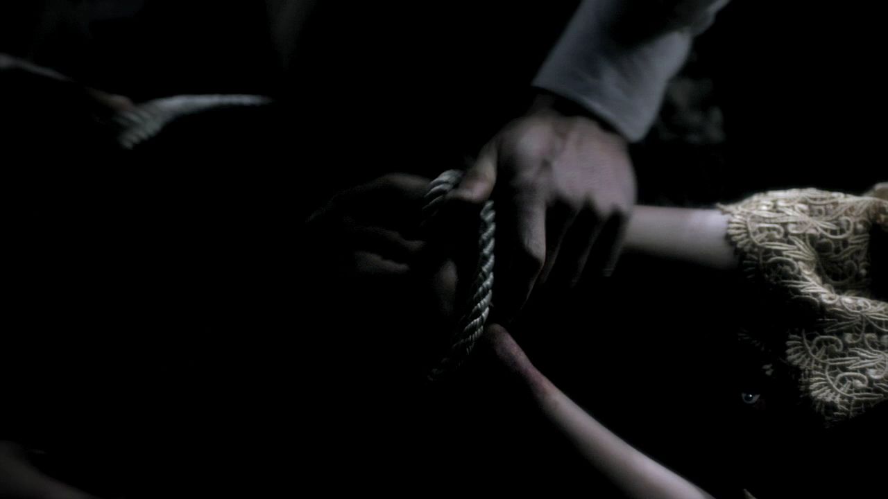 204VampireDiaries1072.jpg