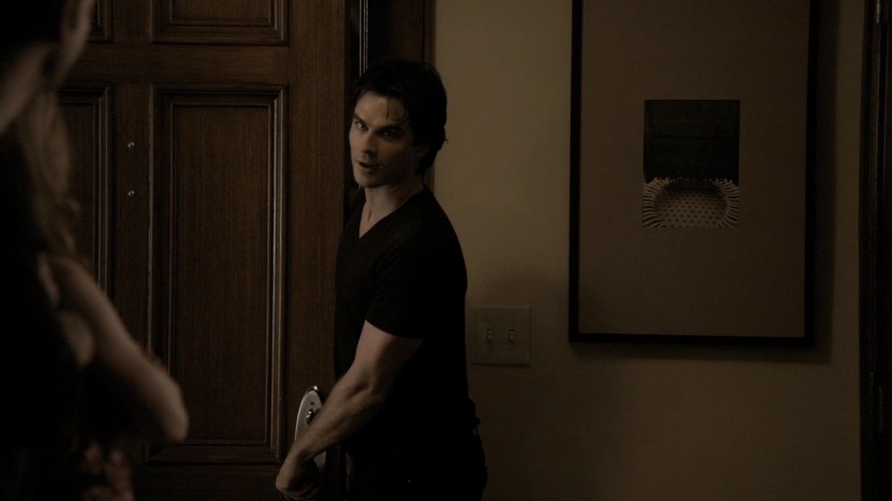 204VampireDiaries1203.jpg