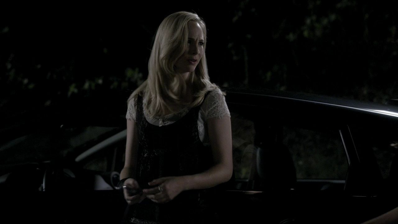 204VampireDiaries1213.jpg