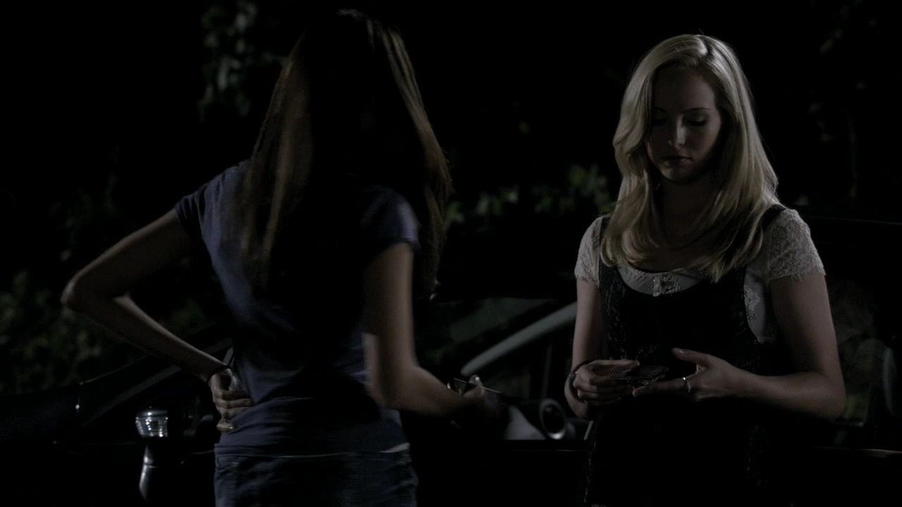 204VampireDiaries1215.jpg