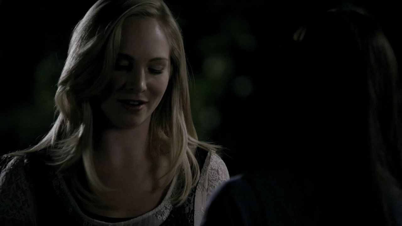 204VampireDiaries1222.jpg