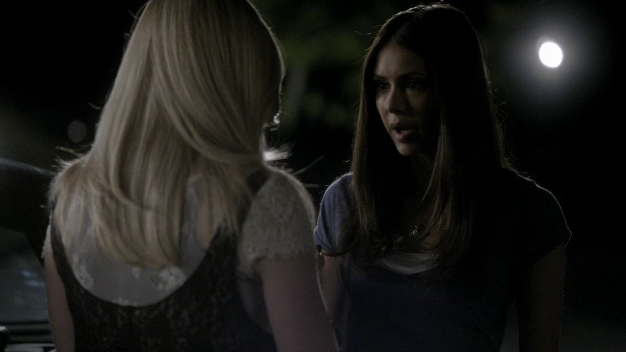 204VampireDiaries1223.jpg