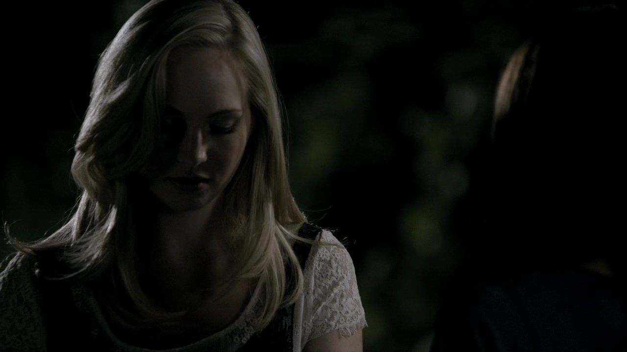204VampireDiaries1225.jpg