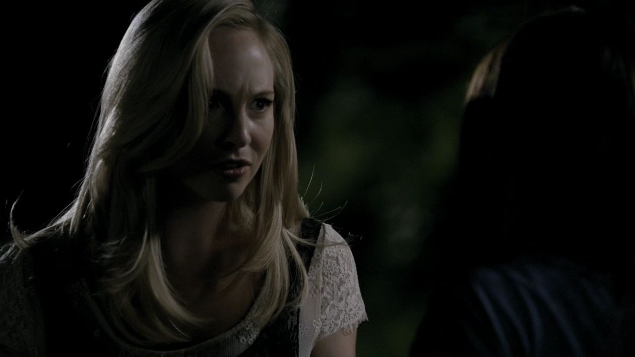 204VampireDiaries1228.jpg