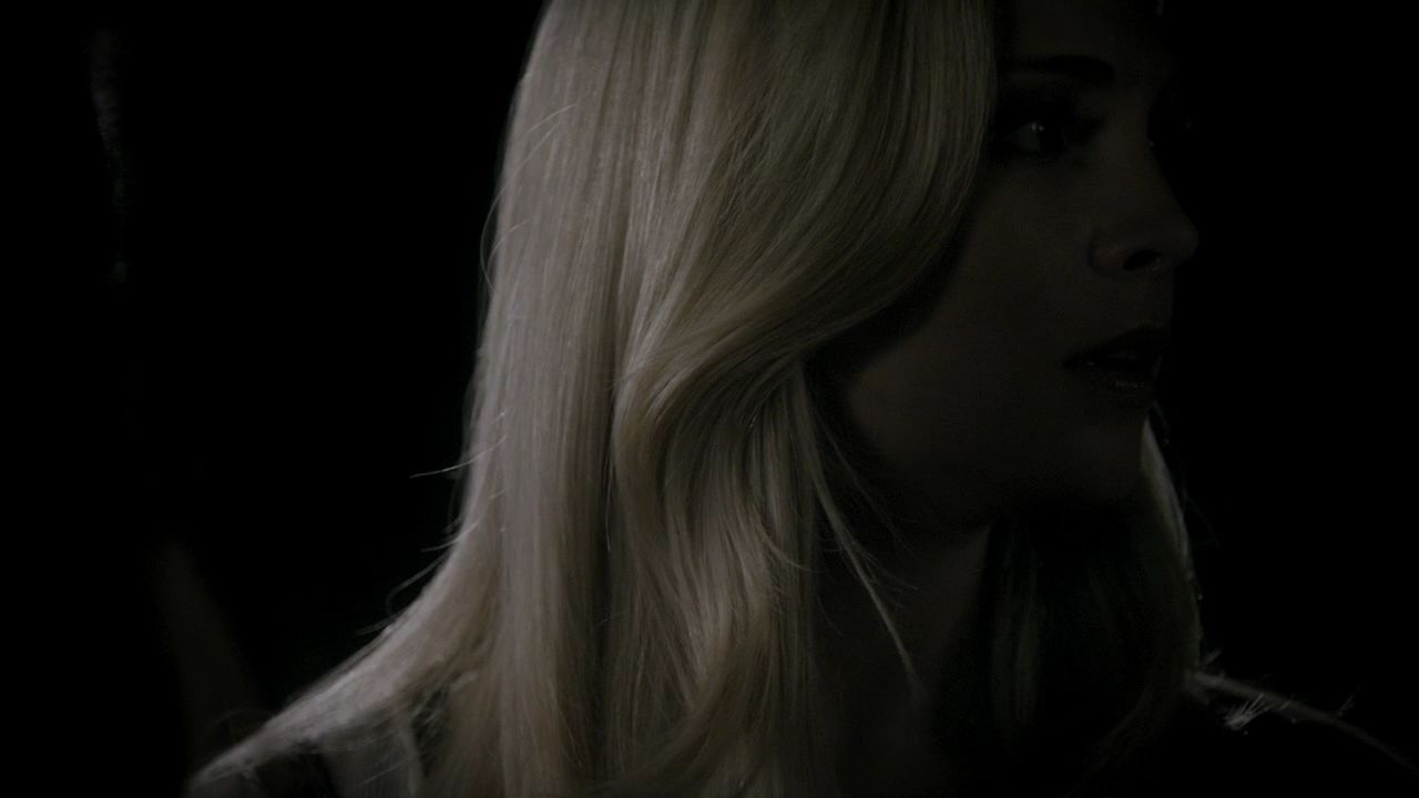 204VampireDiaries1253.jpg