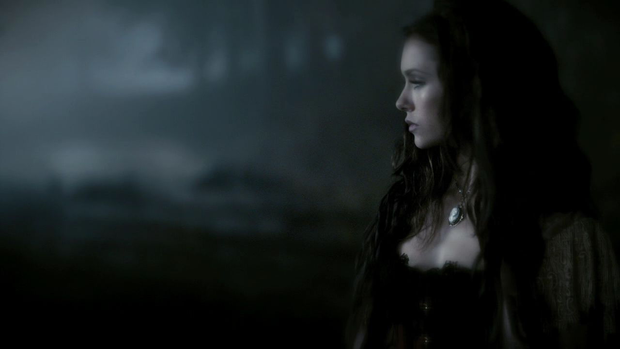 204VampireDiaries1715.jpg