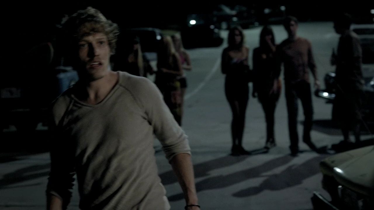 205VampireDiaries0020.jpg