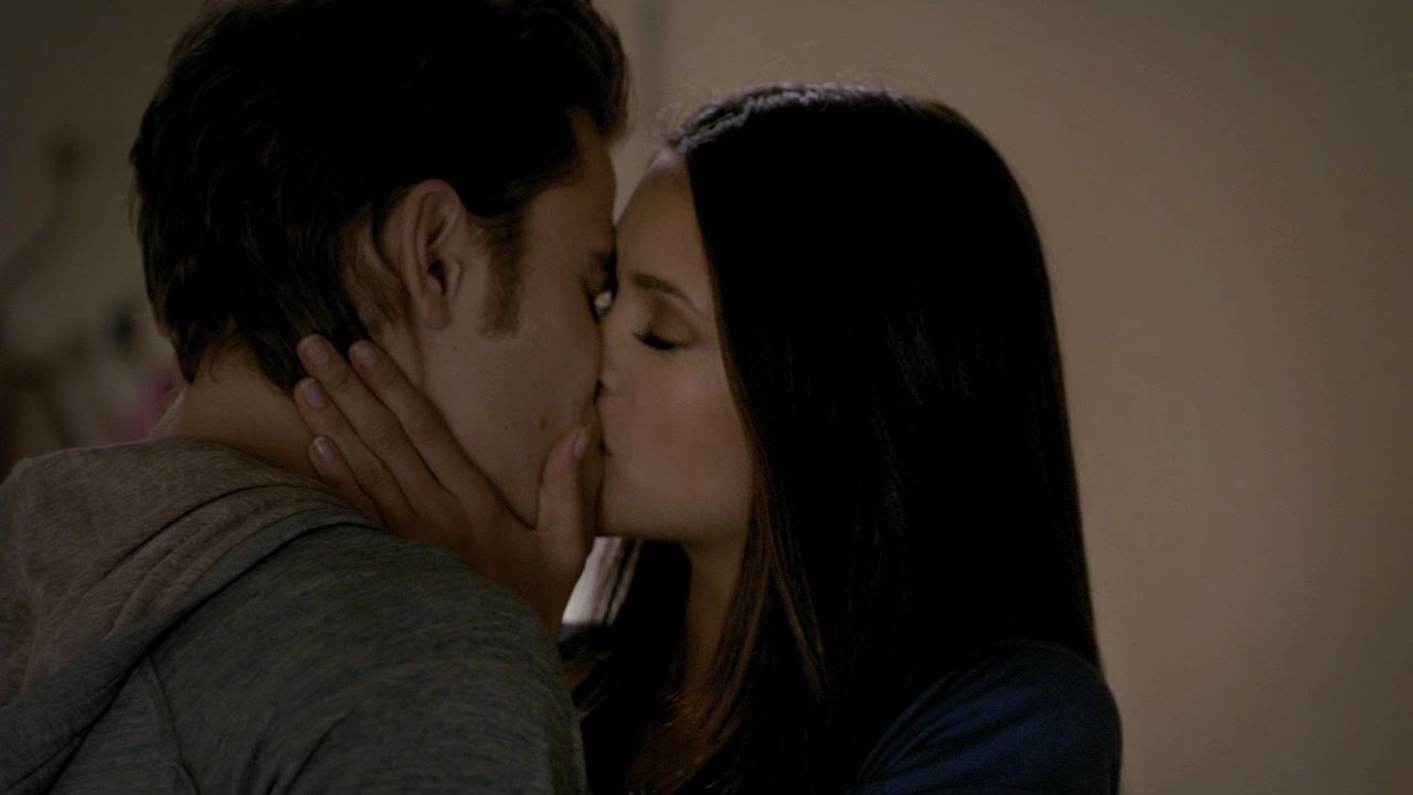205VampireDiaries0138.jpg
