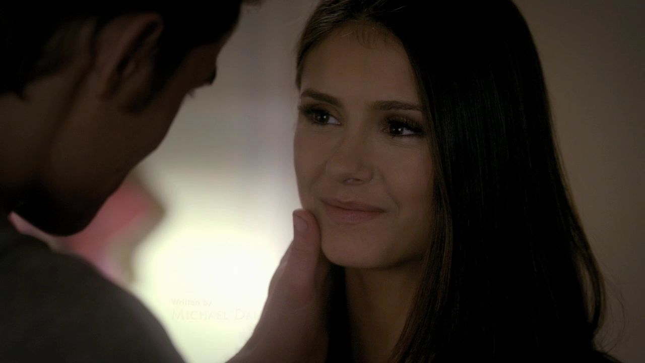205VampireDiaries0196.jpg