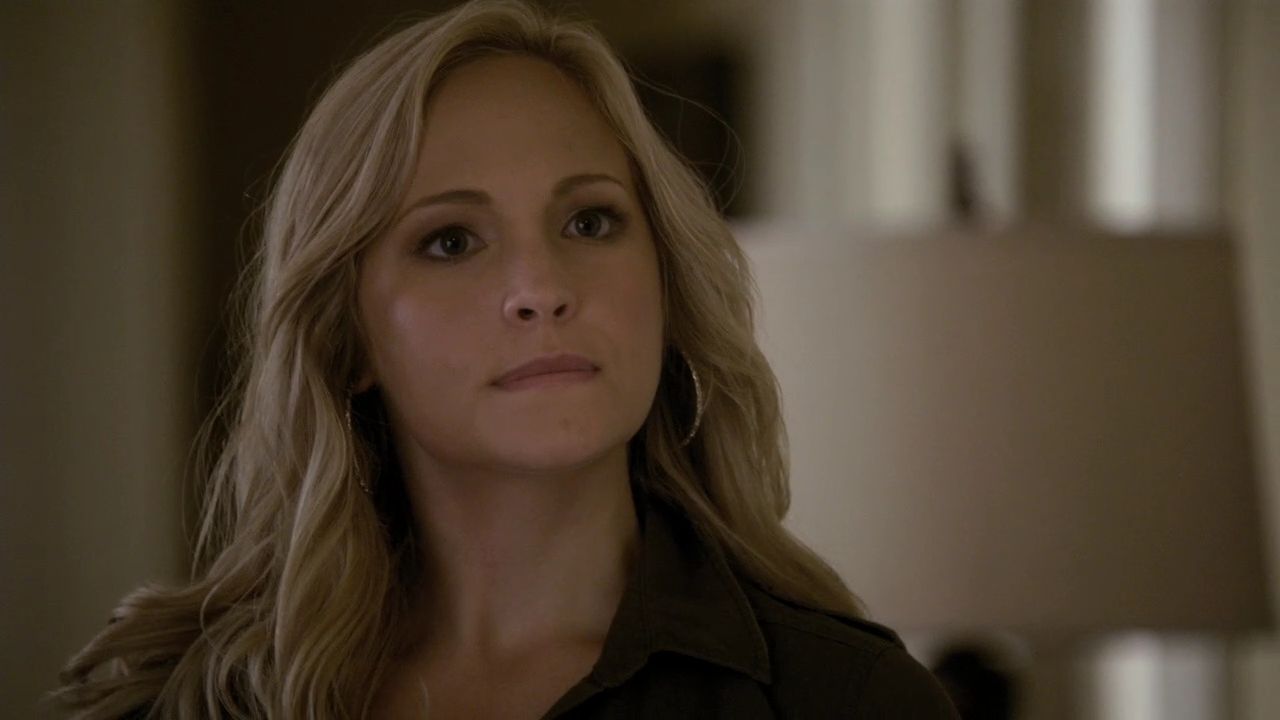 205VampireDiaries0249.jpg
