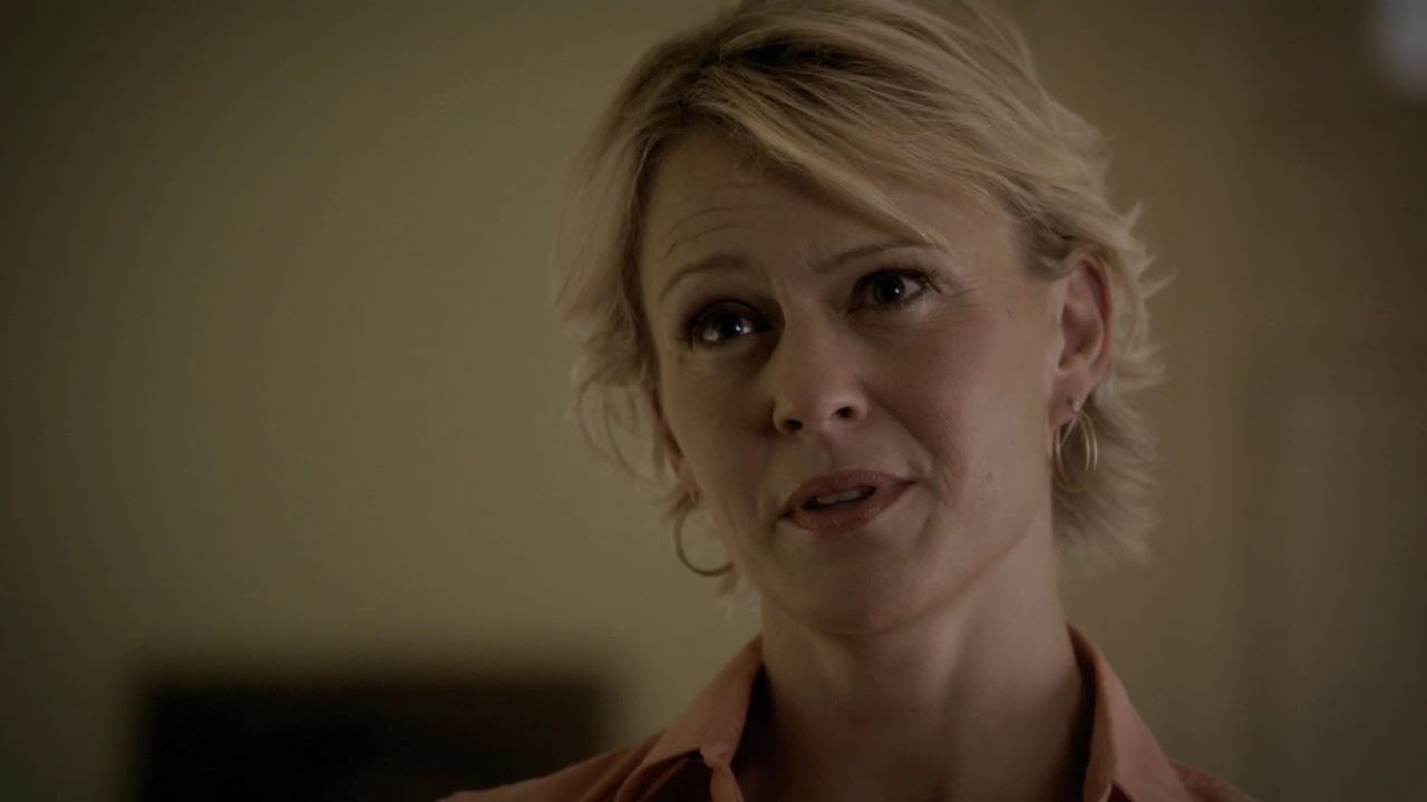 205VampireDiaries0255.jpg