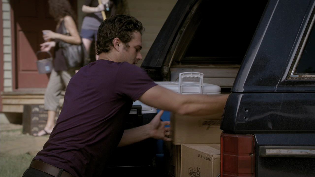 205VampireDiaries0283.jpg
