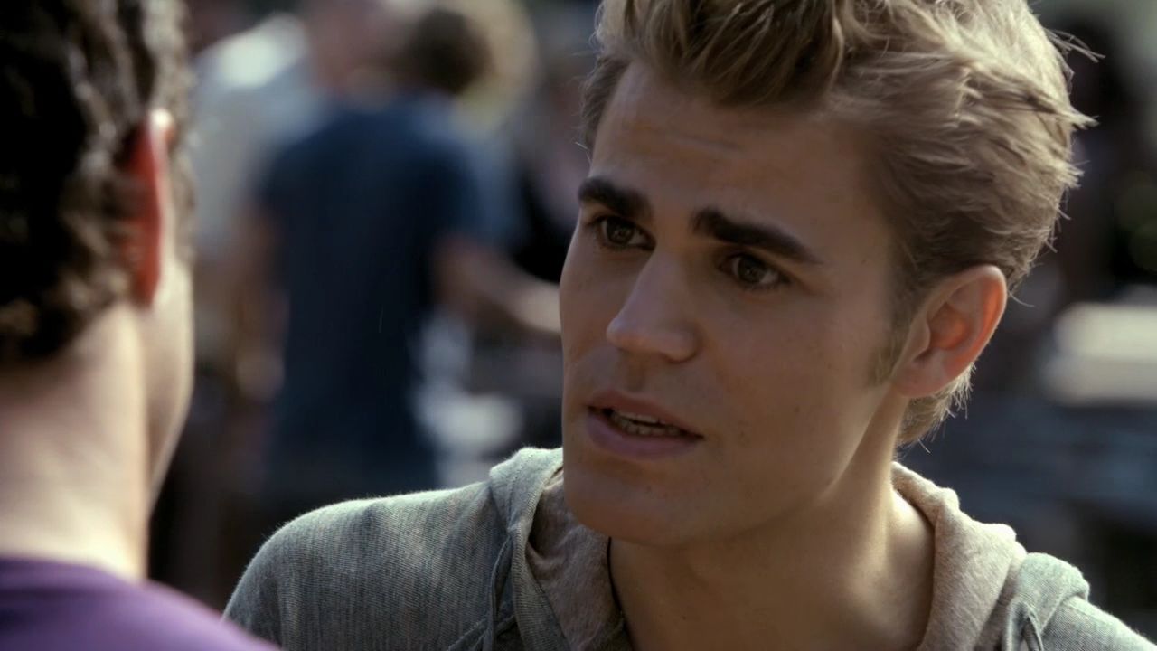 205VampireDiaries0301.jpg
