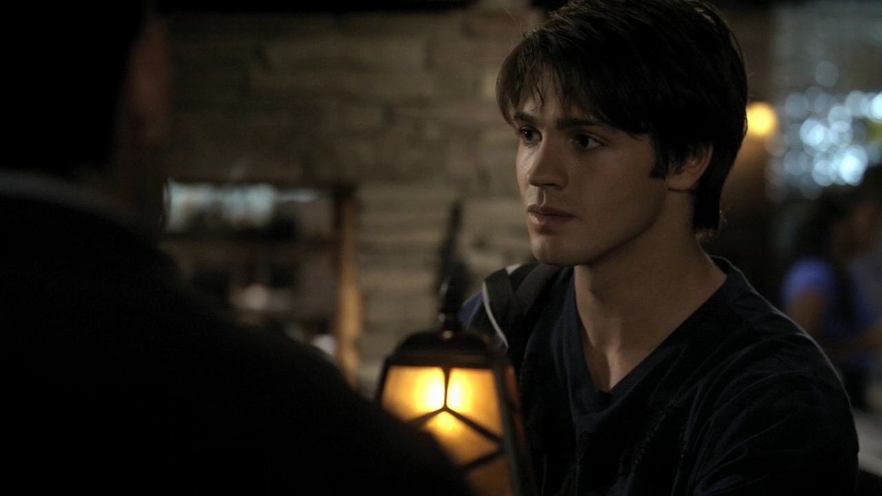 205VampireDiaries0419.jpg