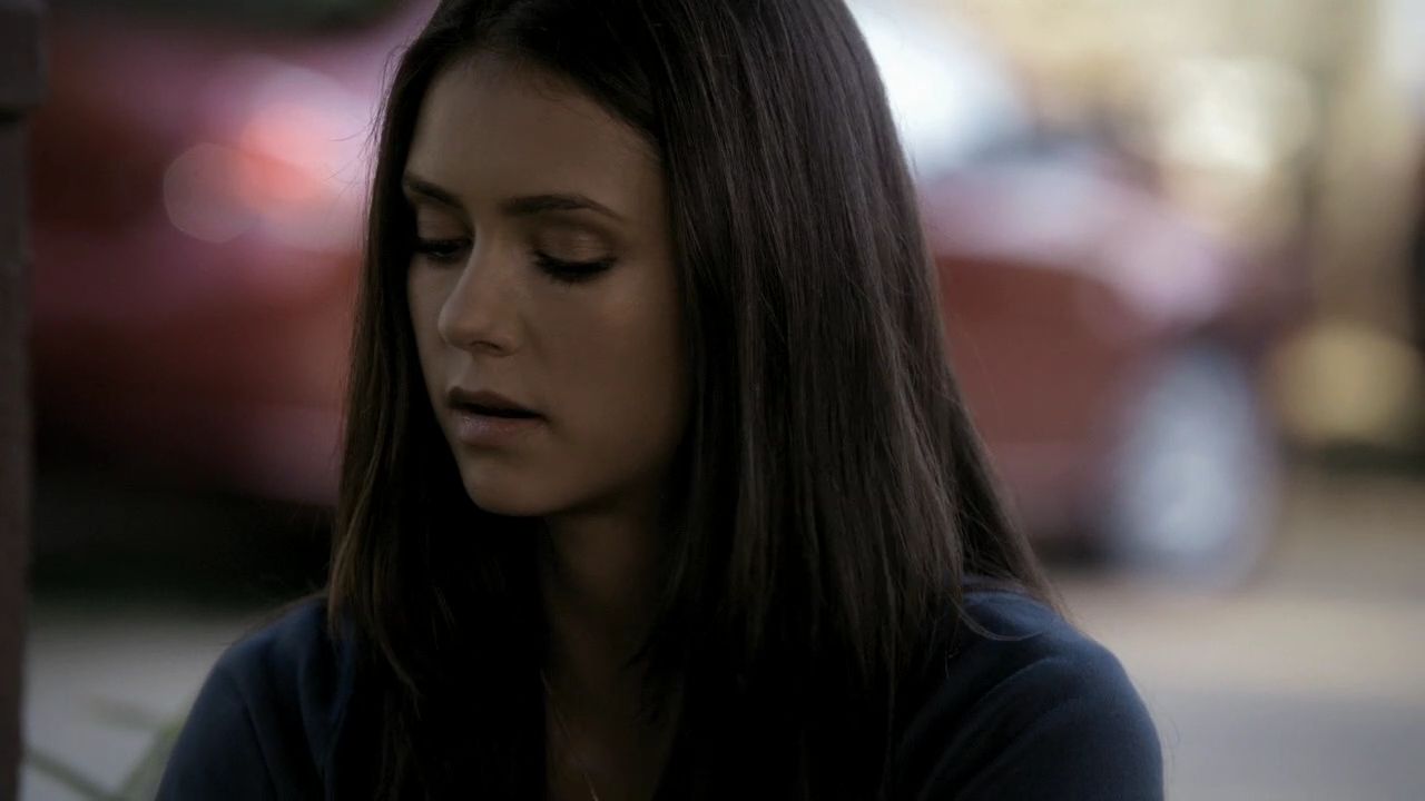 205VampireDiaries0516.jpg