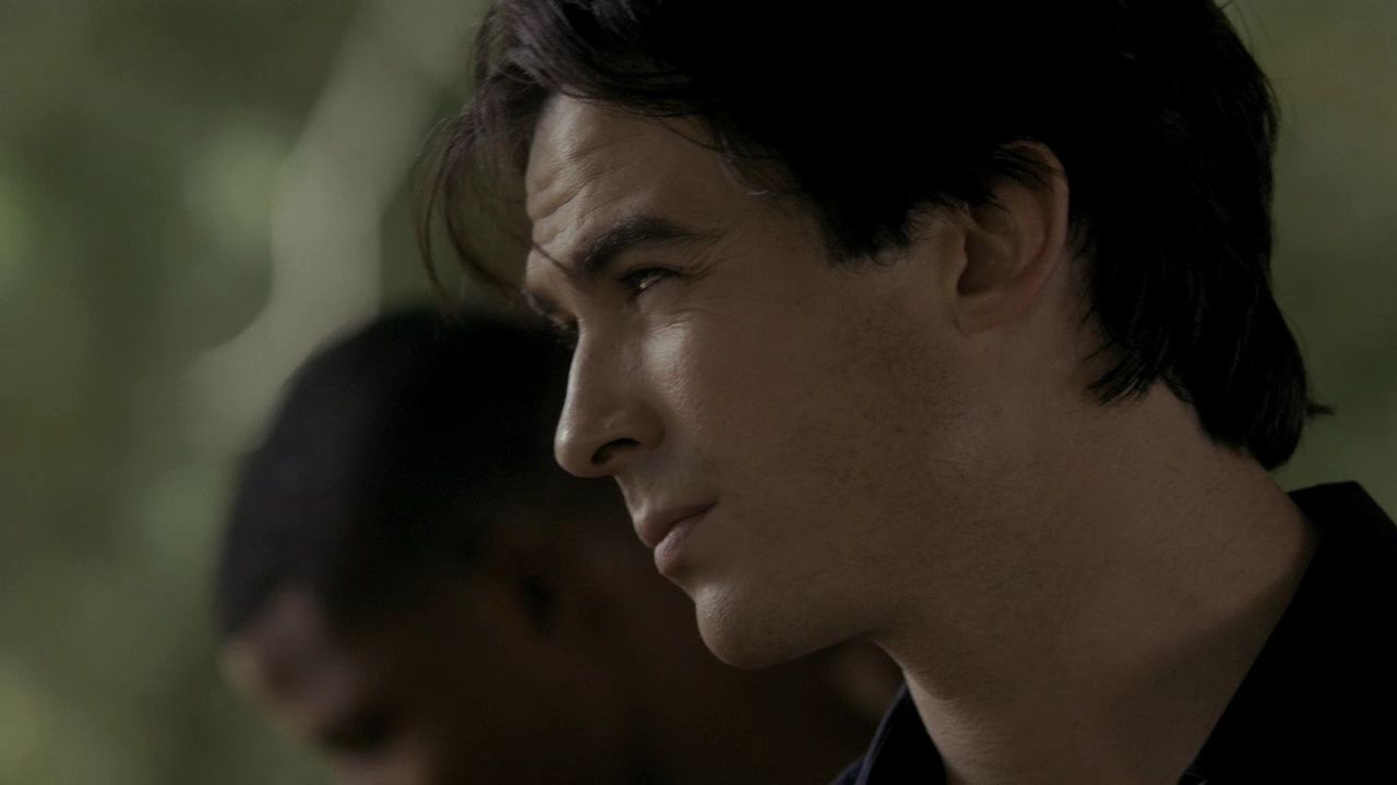 205VampireDiaries0555.jpg