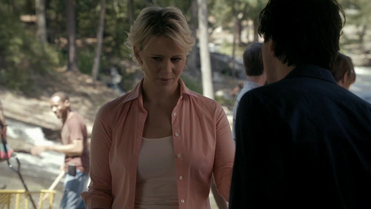205VampireDiaries0560.jpg