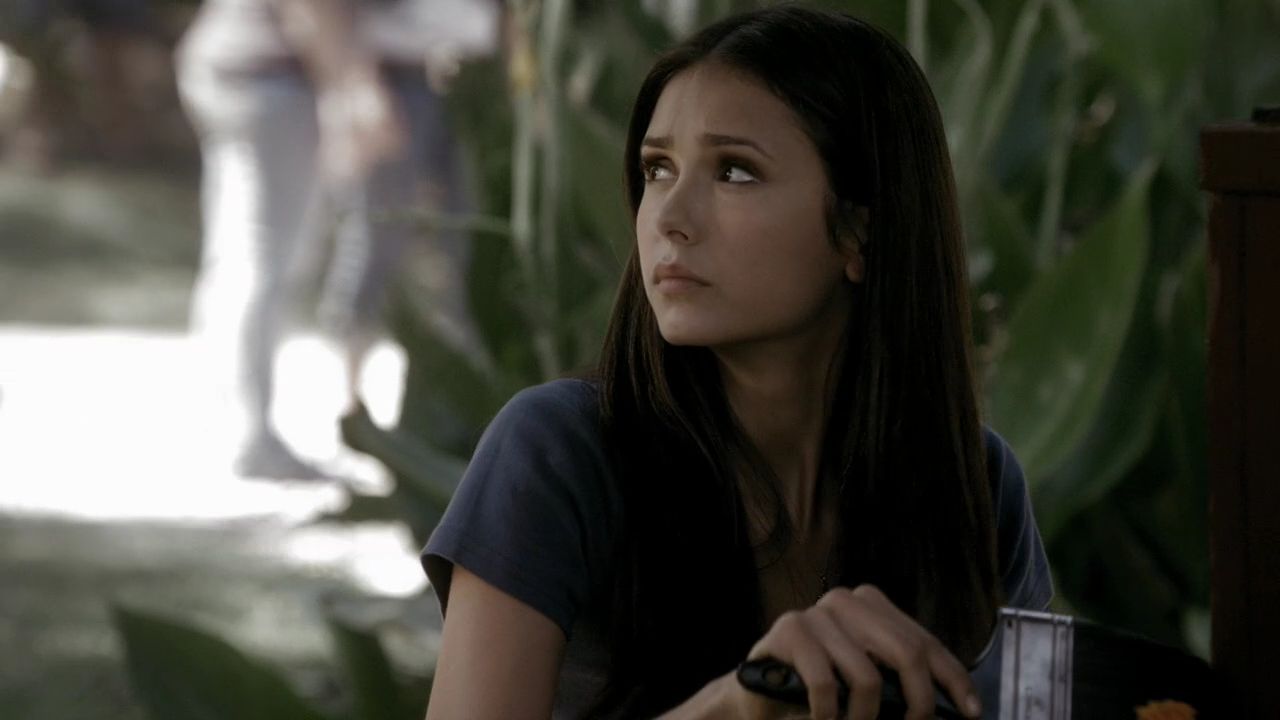 205VampireDiaries0574.jpg