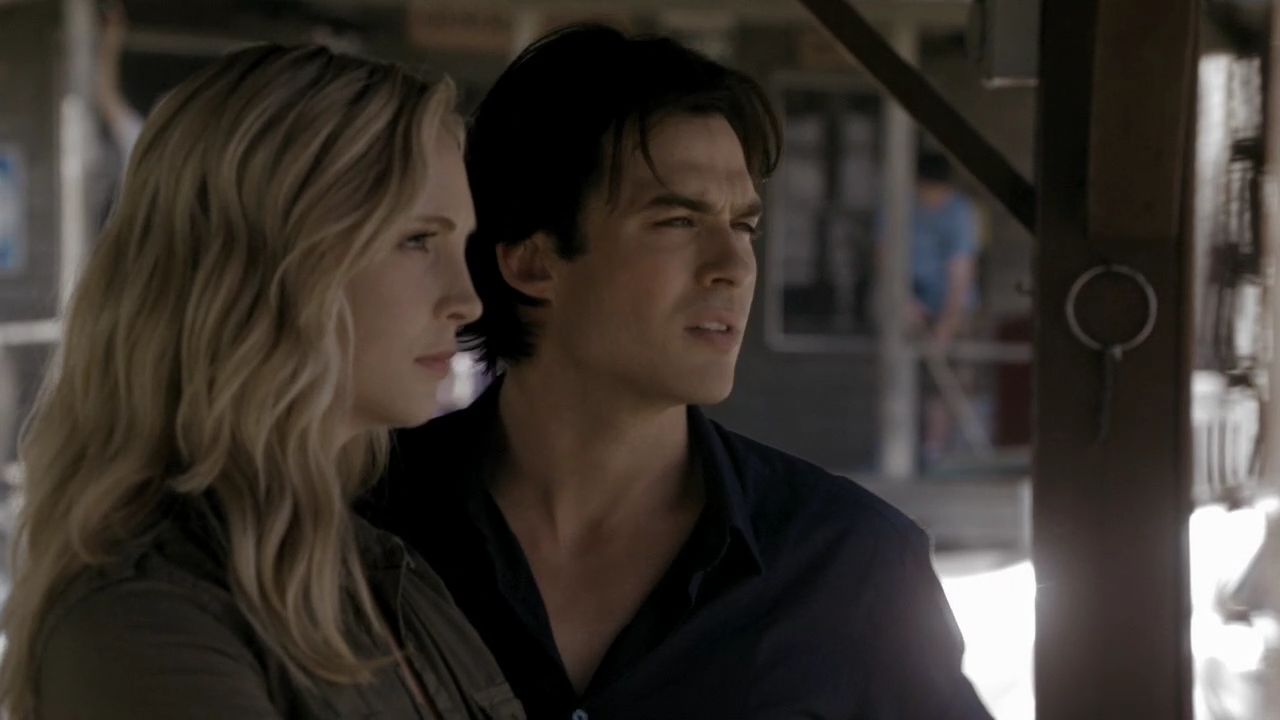 205VampireDiaries0587.jpg