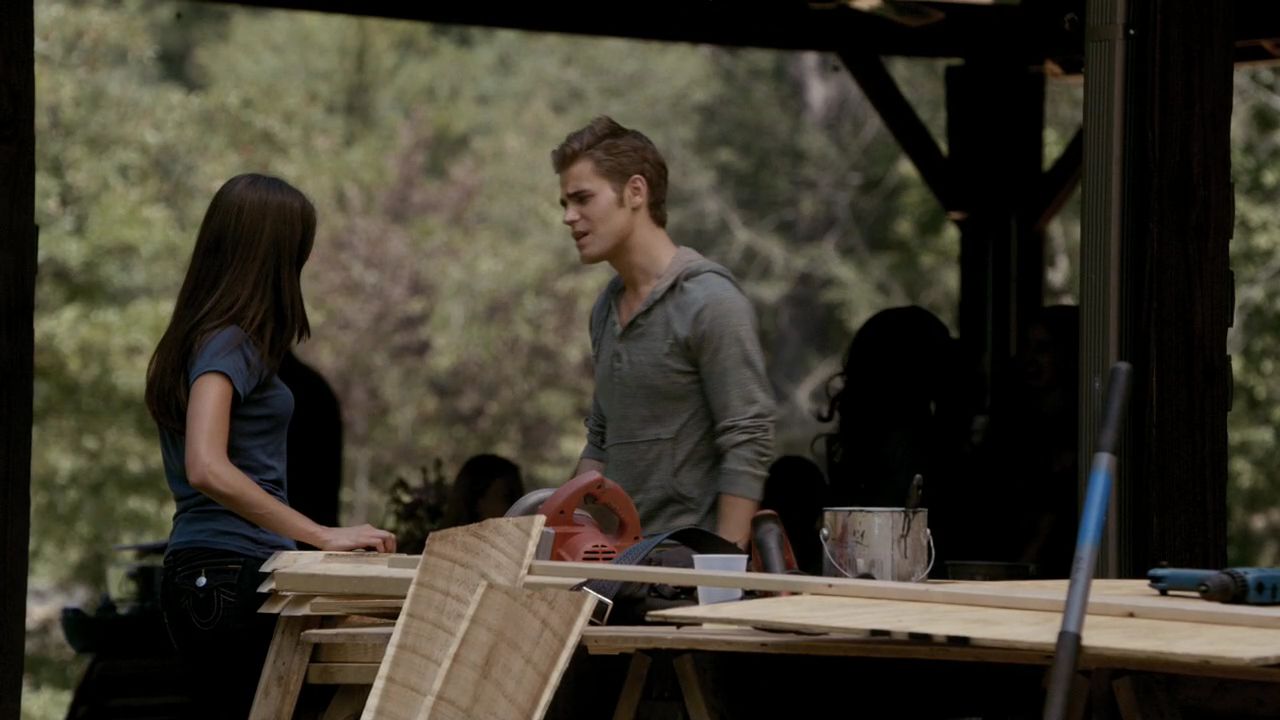 205VampireDiaries0597.jpg
