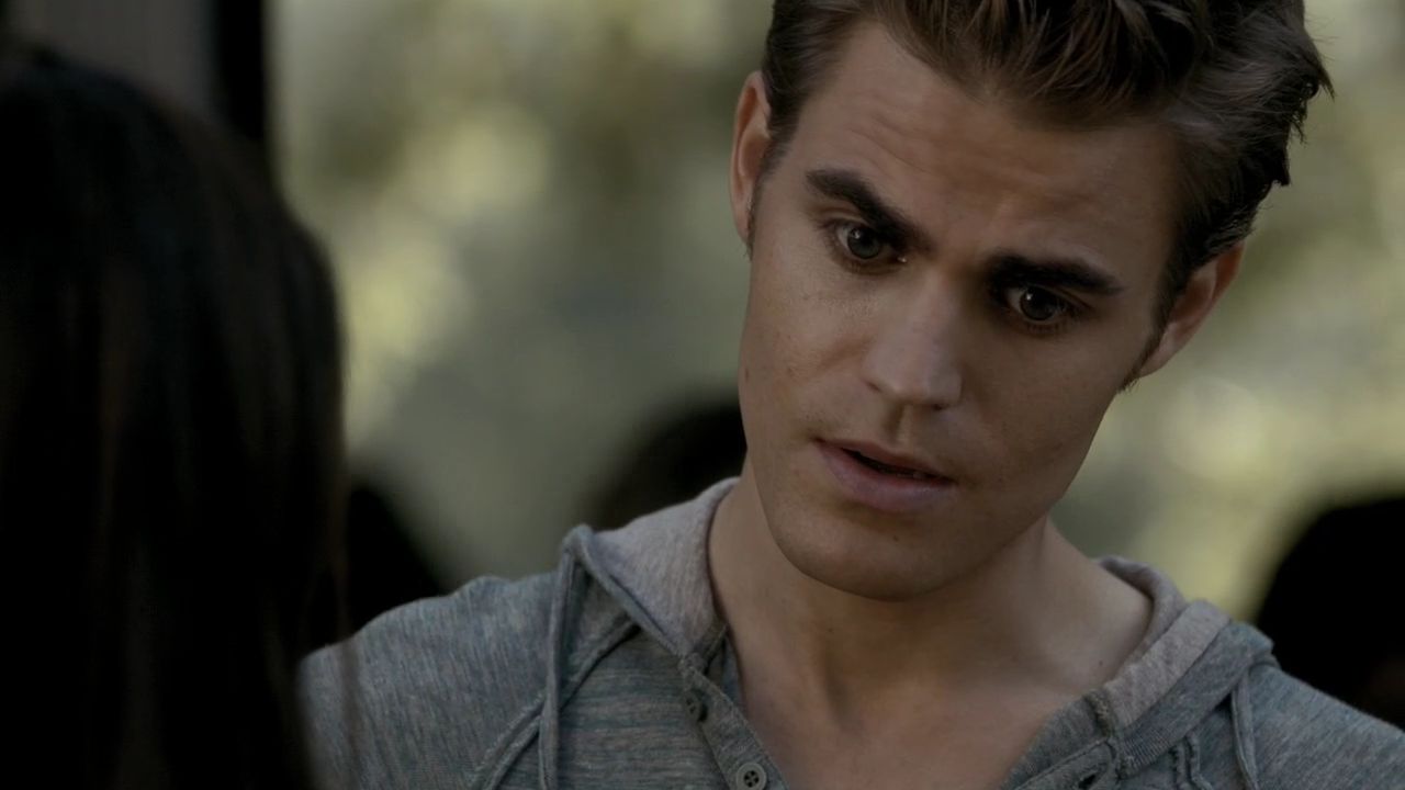 205VampireDiaries0618.jpg