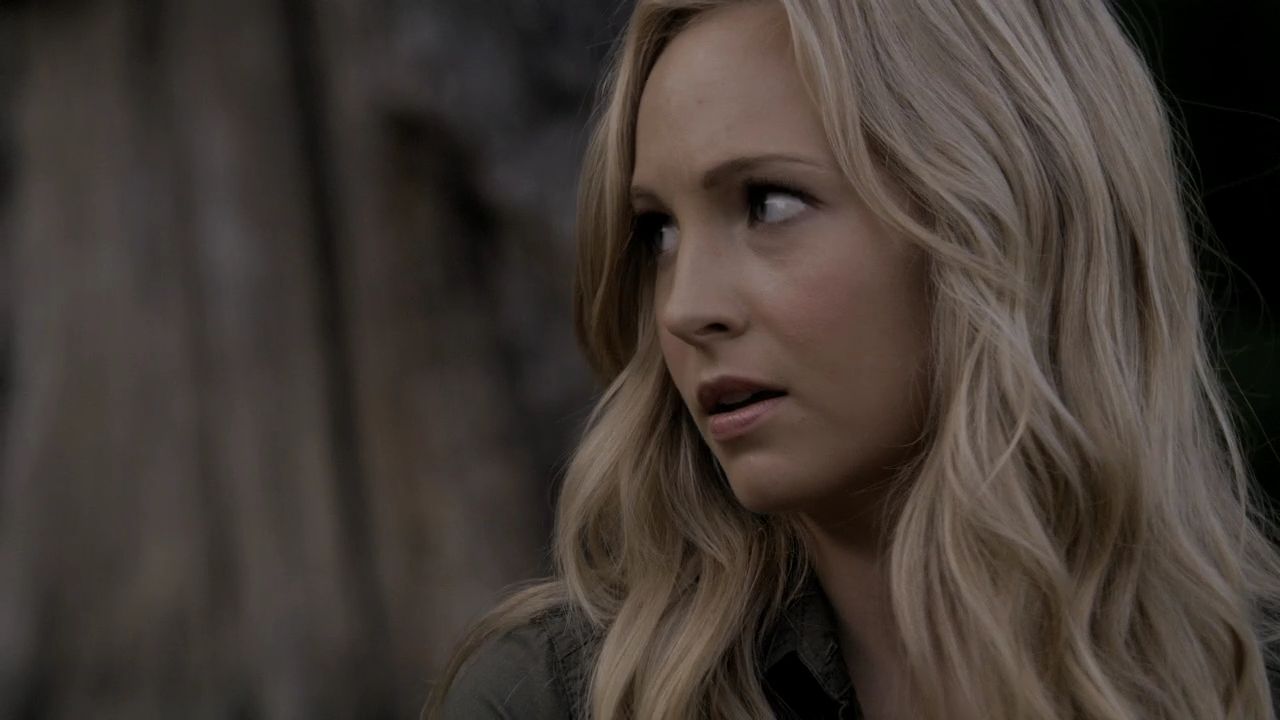 205VampireDiaries0809.jpg