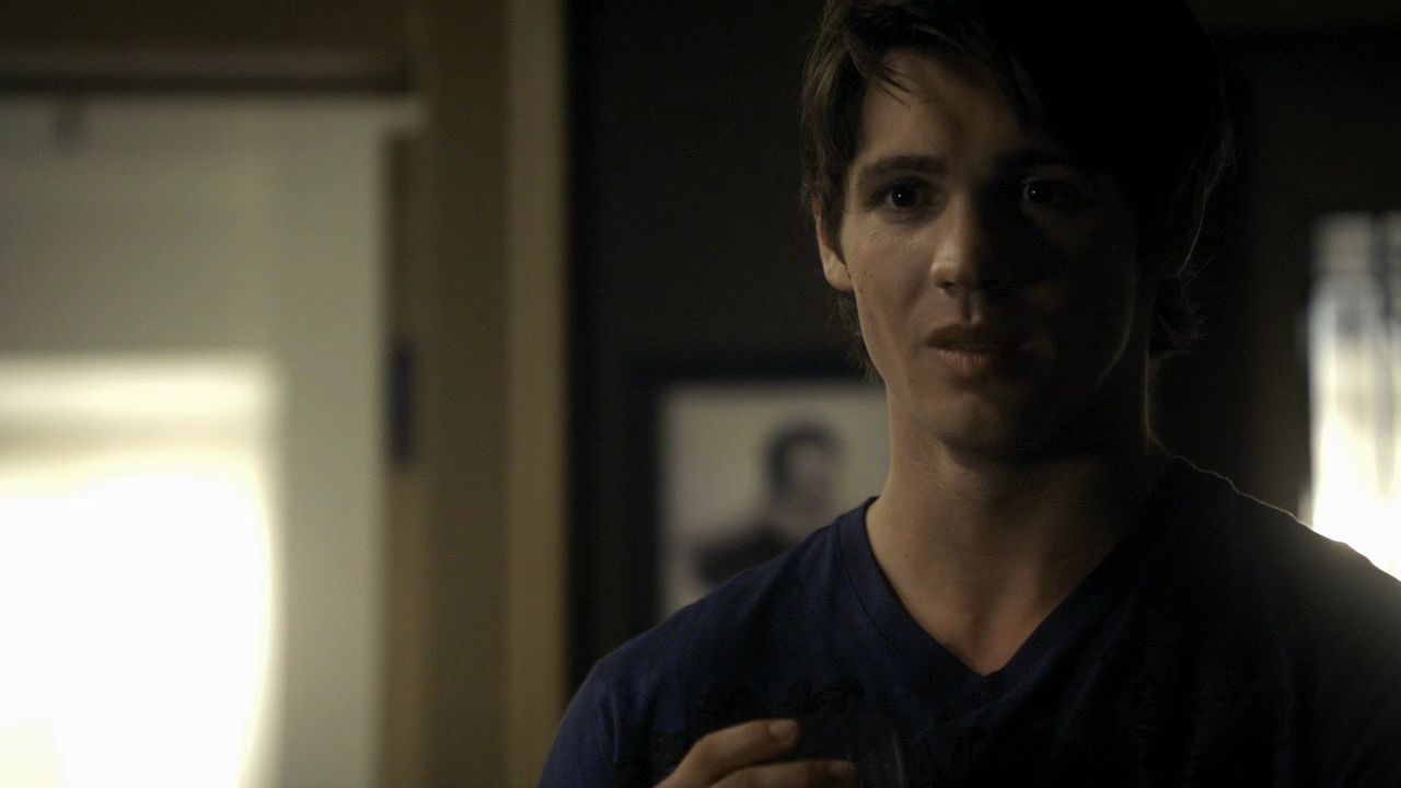 205VampireDiaries0939.jpg