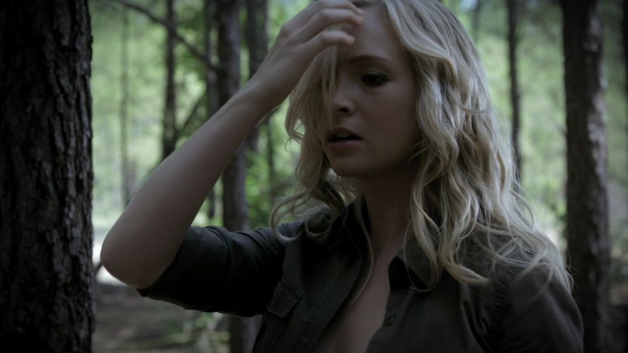 205VampireDiaries1054.jpg