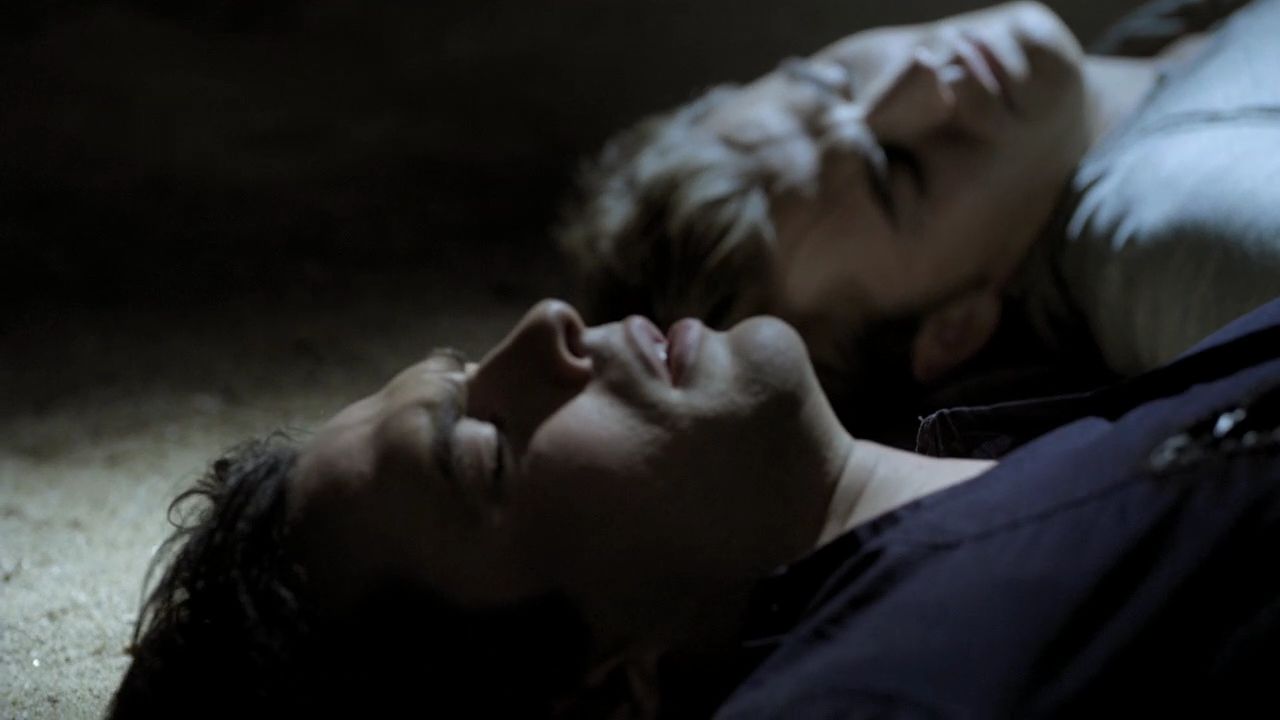 205VampireDiaries1088.jpg