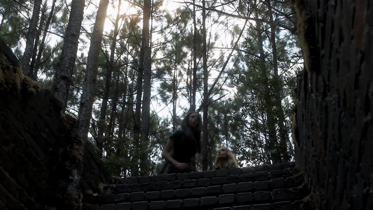 205VampireDiaries1108.jpg