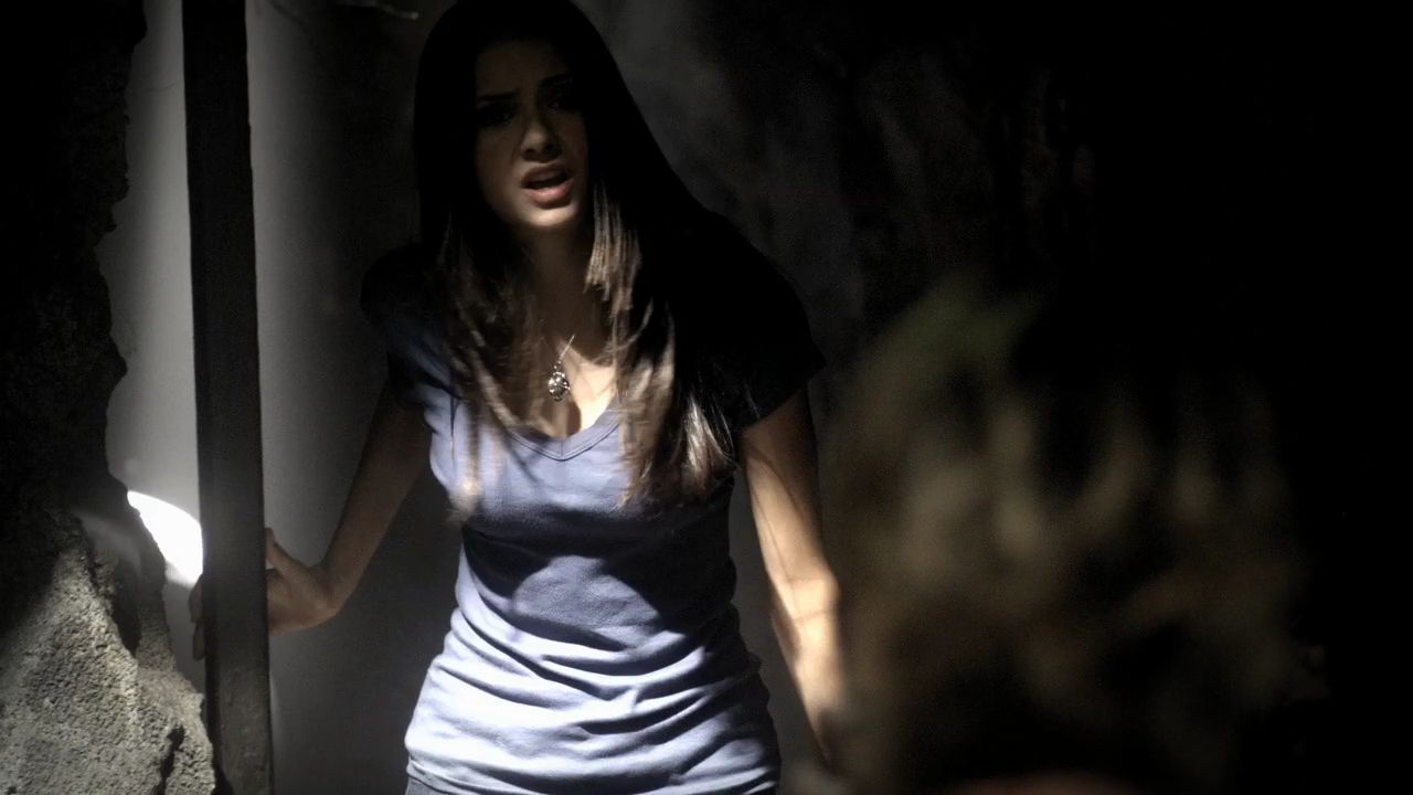 205VampireDiaries1130.jpg
